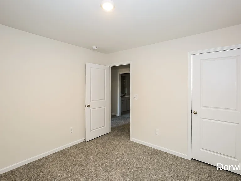 112 Old Home Rd — Photo 11