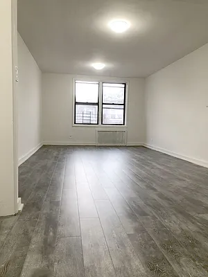 Rented by Silverstreet RE LLC | media 2