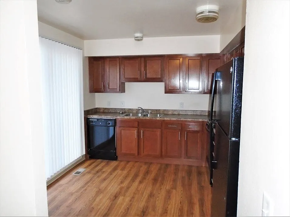 Ivy Hill Townhomes — Photo 3