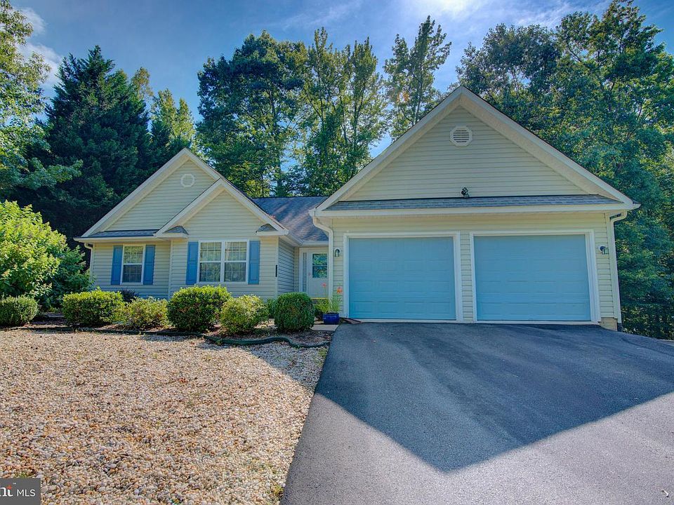 1st image of 8256 Reagan Dr
