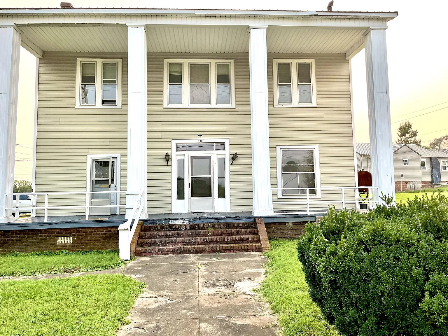 206 Virginia Street Southwest - 4 — Photo 1