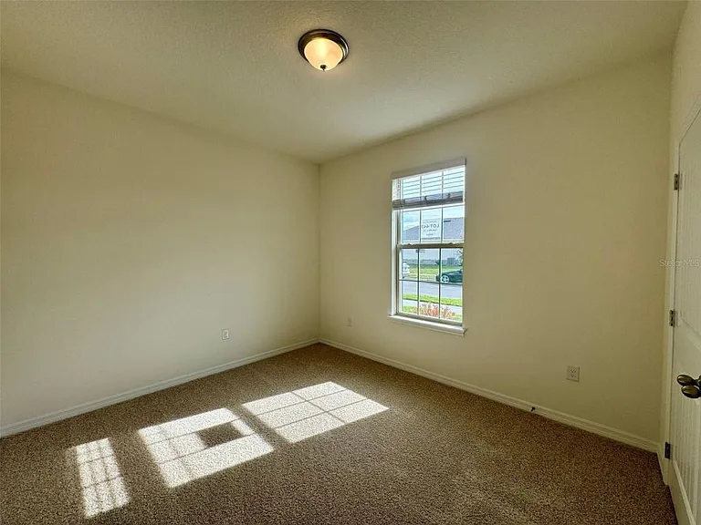 16085 Scarpetta St — Photo 15