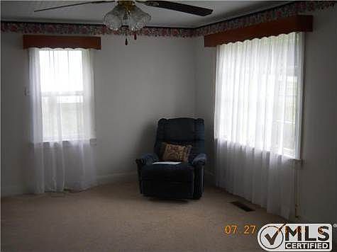 2nd image of 109 Meador Dr