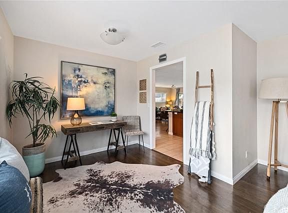 5th image of 1302 Palos Verdes Blvd