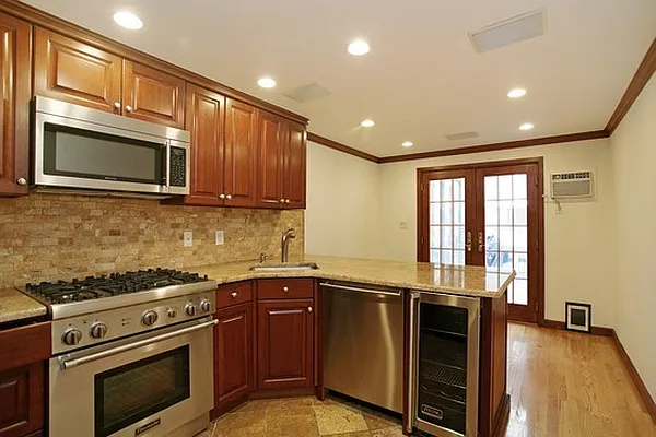 Rented by Citi Habitats | media 5