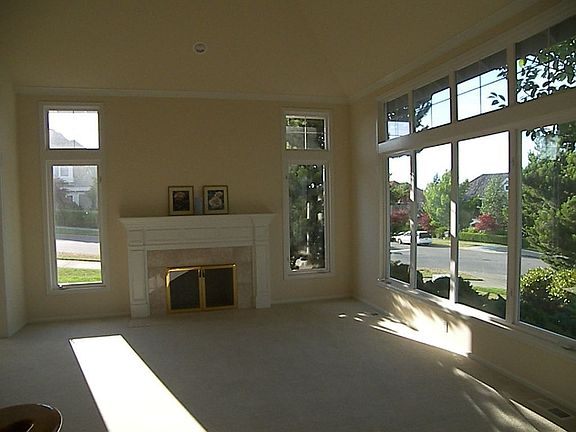 4th image of 6801 Cascade Ave SE