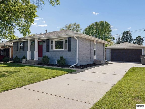 4th image of 1617 Hays Dr