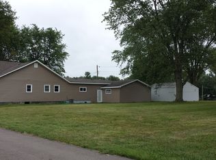 12852 N 1st St, Columbus, IN 47203