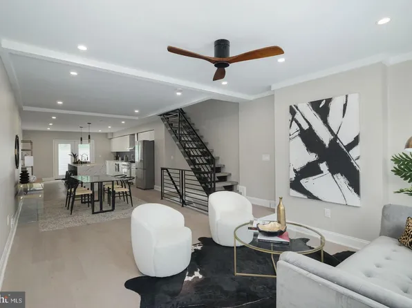 2512 Sepviva St, Philadelphia, PA 19125