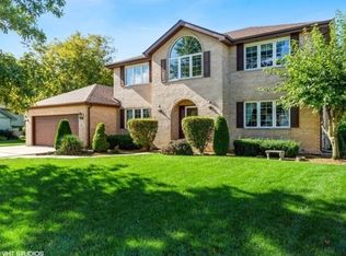 10 S Hampton Ct, Crete, IL 60417