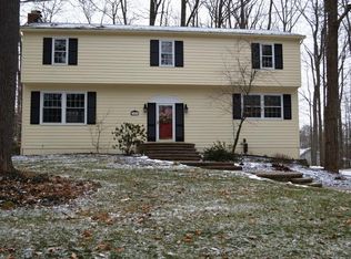 7401 Valerie Ln, Hudson, OH
