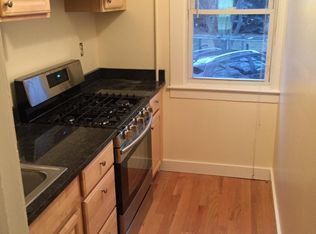 5 Chestnut St APT 2, Woburn, MA 01801