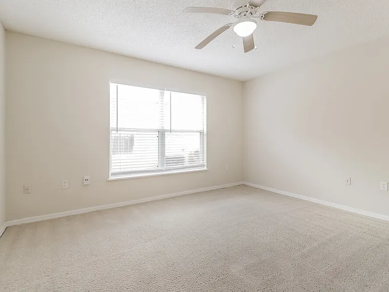 12466 Woodbury Cove Dr — Photo 14