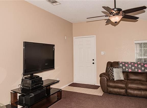 4th image of 501 Berryhill Dr