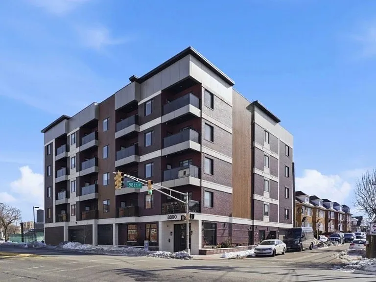 8800 John F. Kennedy Blvd — Photo 1