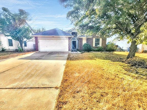 2nd image of 805 Eaglecreek Dr