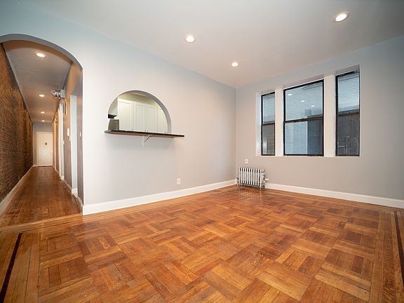 2nd image of 418 W 130th St #26AA
