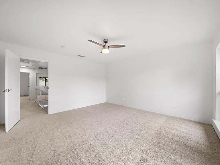8433 Wednesbury Ln — Photo 16