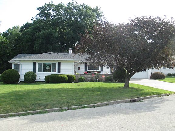 2nd image of 1002 W Euclid Ave