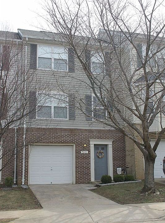 1st image of 513 Highland Towne Ln