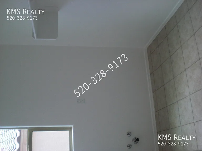 14013 E Voss St — Photo 32