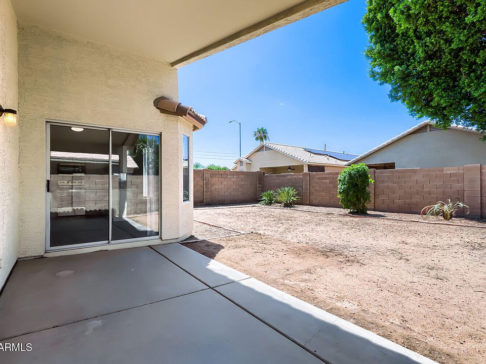 1st image of 6747 E MELROSE Street