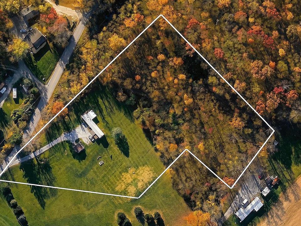 1st image of 324 Jackson Square Rd