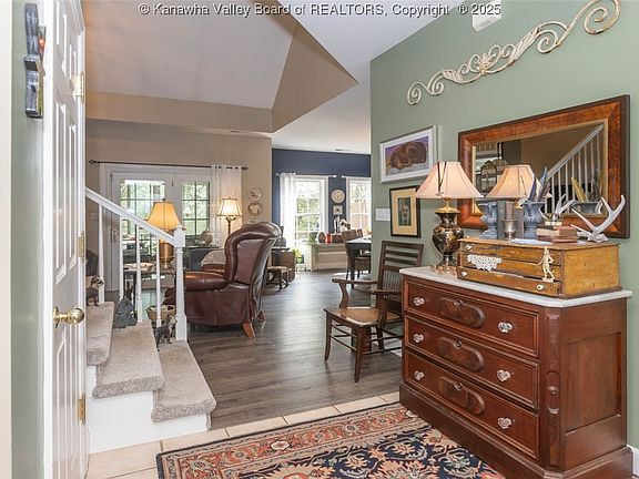 4th image of 108 Stonebrook Dr