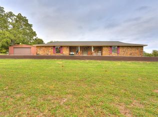 53272 Moccasin Trail Rd, Prague, OK 74864