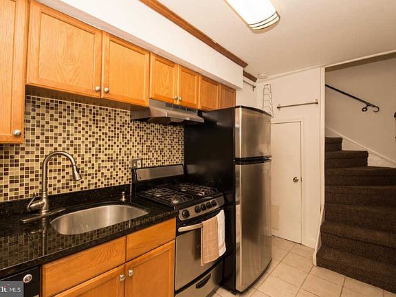 4th image of 133 Queen St
