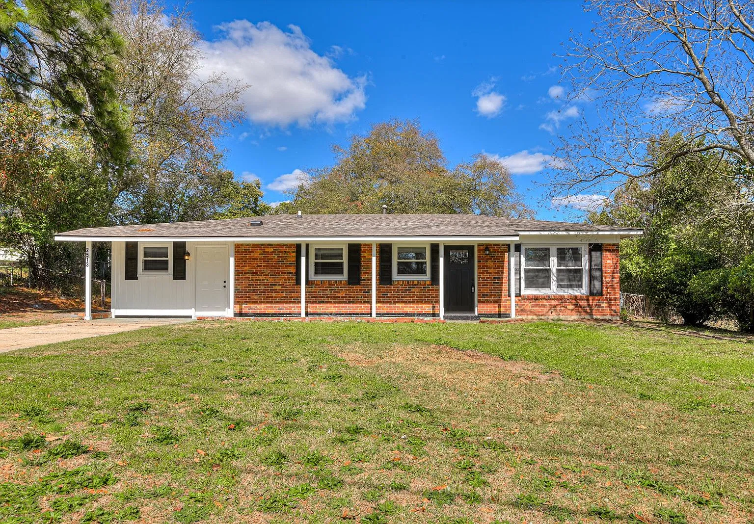 2513 Parkway Drive - 1 — Photo 1
