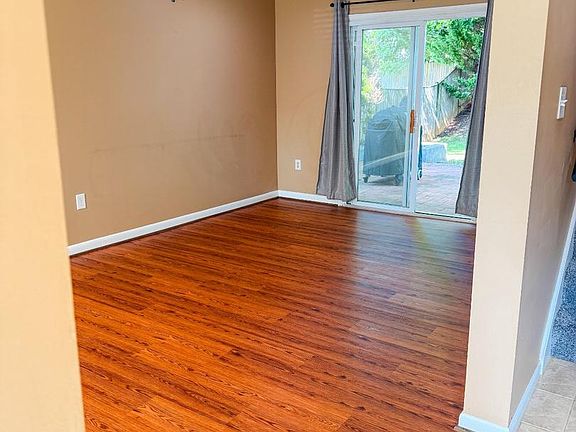 5th image of 14353 Southgate Ct