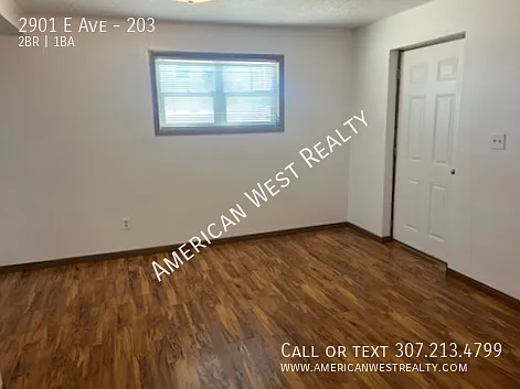 2bed/1bath downstairs unit — Photo 3