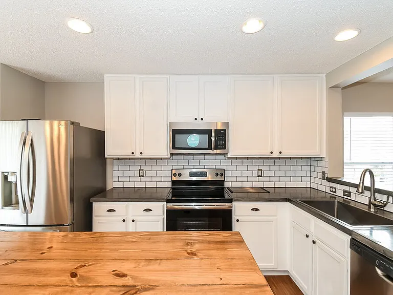 1181 Summer Bluff Rd — Photo 8