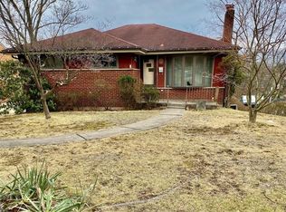 429 Orchard Spring Rd, Pittsburgh, PA 15220