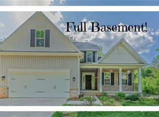 1728 Valley Brook Ct, Clemmons, NC 27012