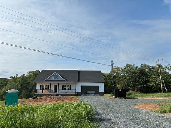 4th image of 8 Stratford Lot Rd