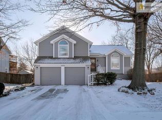 12310 S Darnell St, Olathe, KS 66062