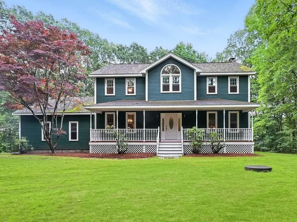 204 Aldrich St, Uxbridge, MA 01569