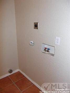 5th image of 107 Gaskin Dr