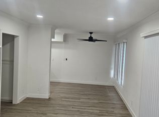 222 E South St APT 4, Long Beach, CA 90805