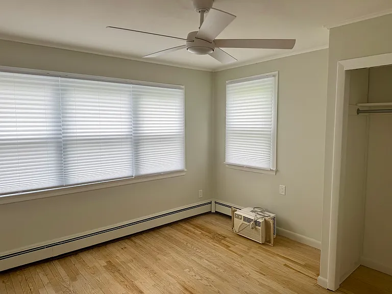 8-04D Saddle River Rd — Photo 12