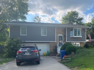 5507 Candleberry Dr, Saint Joseph, MO 64503