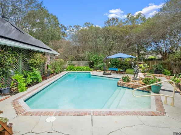 14513 Cottage Oak Ave, Baton Rouge, LA 70810