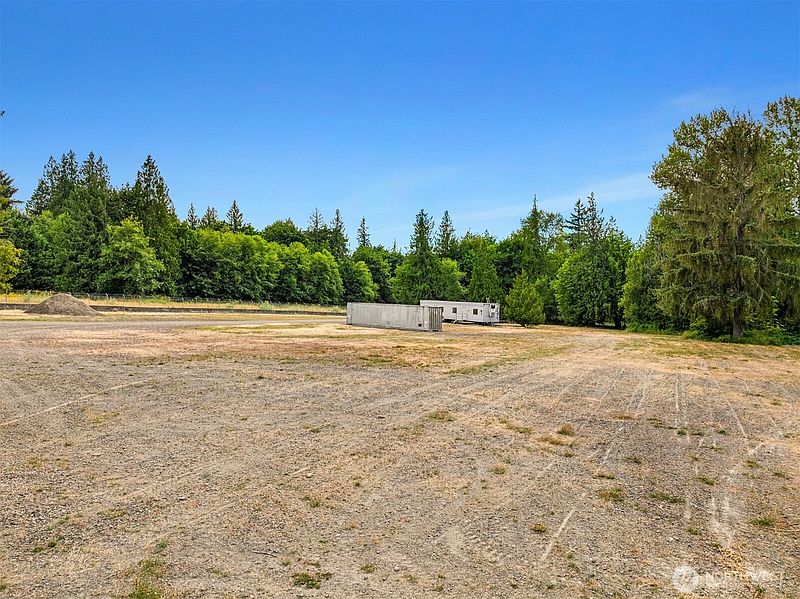 5th image of 13 XXX Carnation Duvall Road NE