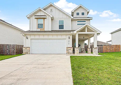 2070 Wildflower Dr Photo 1