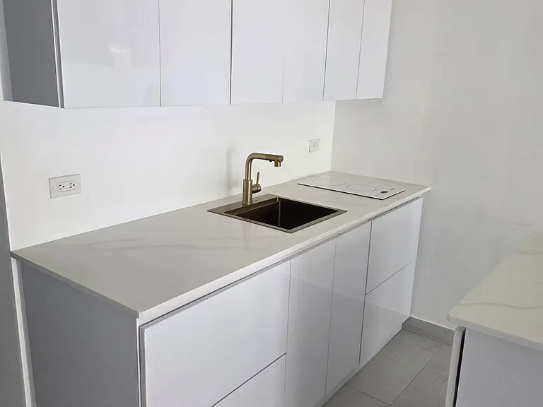 907 Castillo Del Mar Point #L105 — Photo 13