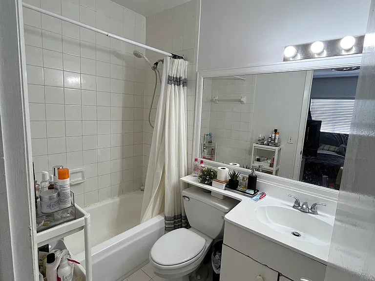 171 Riviera Cir #172 — Photo 8