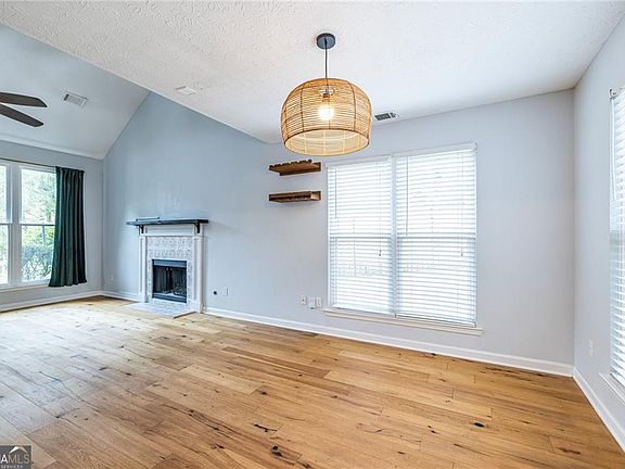 5th image of 2846 Ashbury Heights Rd