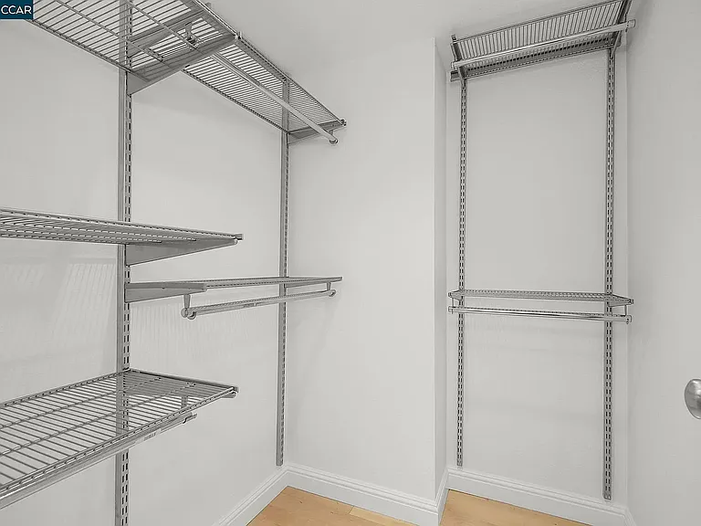 2530 Oak Rd #202 — Photo 19
